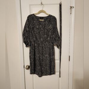 Mossimo Black and White Midi Dress, large